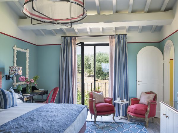 Deluxe Junior Suite (2)