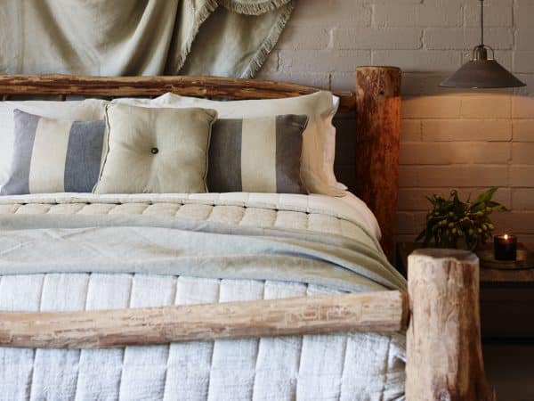 Pretty-Beach-House_Sydney-Surrounds_Retreat-Bed