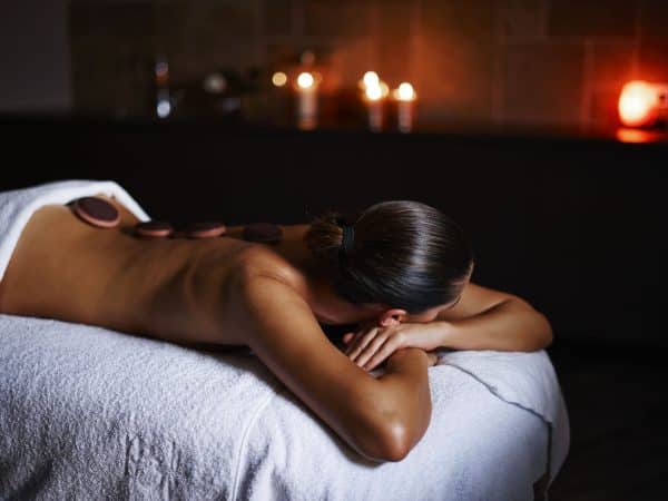 Pretty-Beach-House_Sydney-Surrounds_Spa-Hot-Stone-Massage