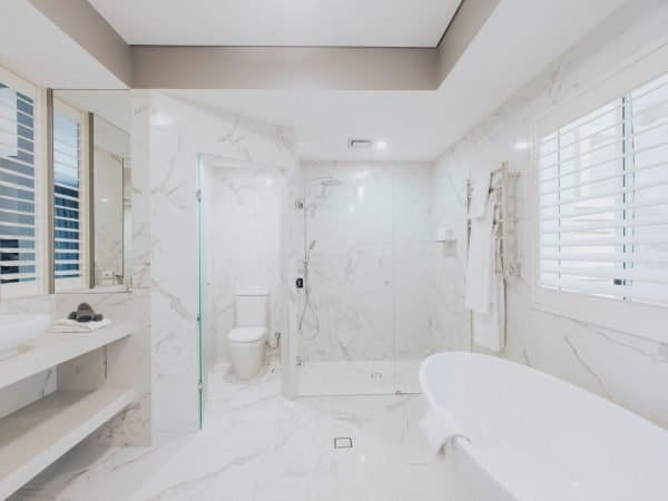 LL-CAPELODGE-