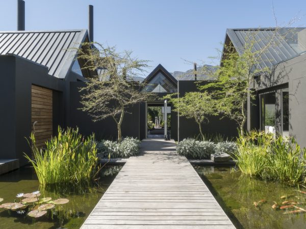 Maison Noir_Perfect Hideaways