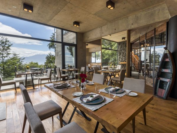 Restaurant 2