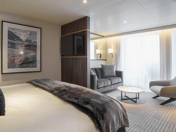 Quark Expeditions_Ultramarine_Penthouse Suite_Cabin 702_ (15)_Web