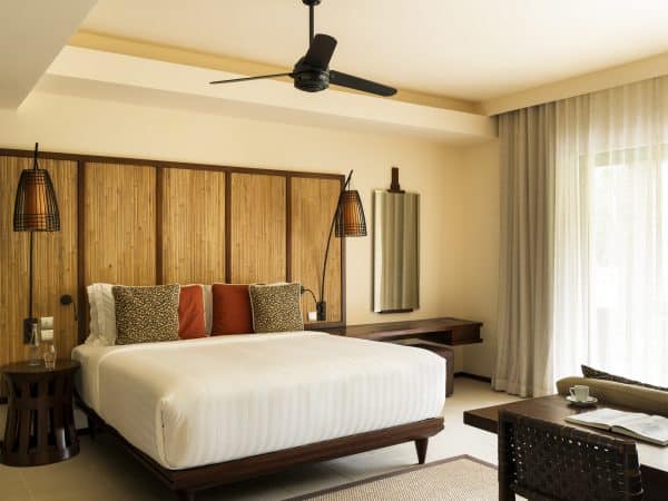Constance-Ephelia-Accommodation-Senior_Suite-12