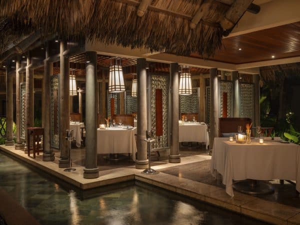 Constance-Ephelia-Restaurants_and_Bars-Cyann_Restaurant-22