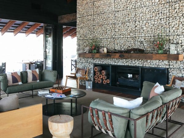 Mt-Mulligan-Lodge_Northern-Outback-Queensland_Main-Lodge-Fireplace_cElise-Hassey