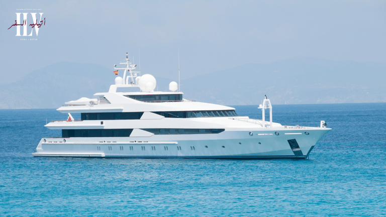 Yacht Rental vs Luxury Yacht Charter: What High-End Travellers Should Know